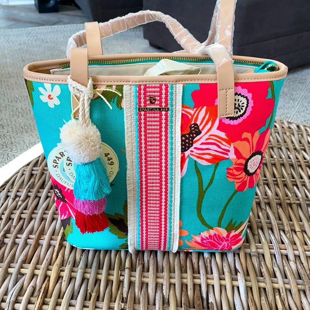 Spartina 449 Boho Freeport Tote in Broughton